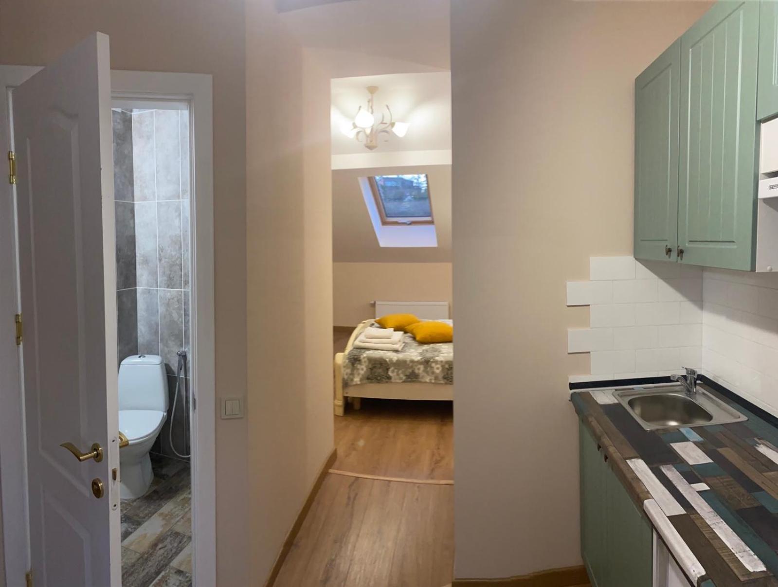 Apart Yaroslava Osmomysla 9 Square - City Center Leópolis Exterior foto